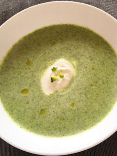 Una foto de Crema de bròquil 🥦