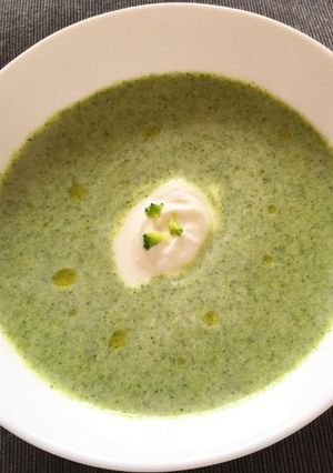 Una foto de Crema de bròquil 🥦