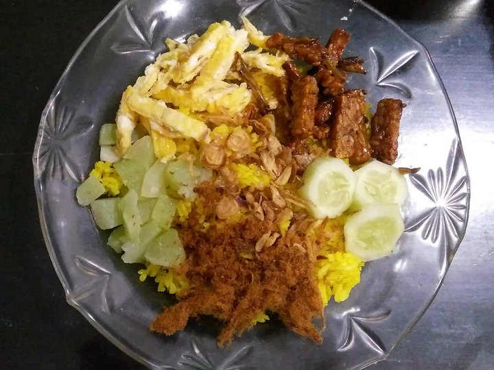 Cara Gampang Membuat Resep  Nasi Kuning Magicom Rice Cooker Super Gampang Anti Gagal yang Sempurna, Bikin Ketagihan