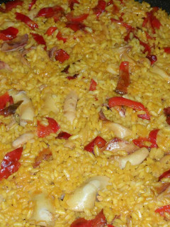 Una foto de Arroz con pota
