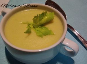 Foto principal de Crema de apio con manzana