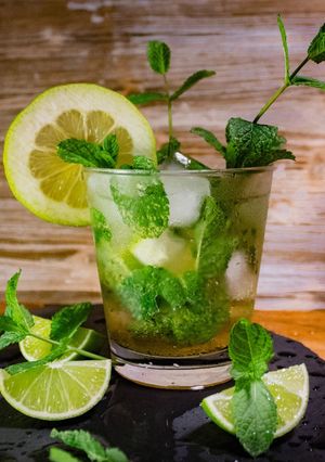 Una foto de Mojito cubano