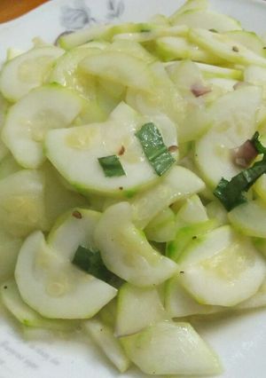 Hình của món Bí ngòi xào.