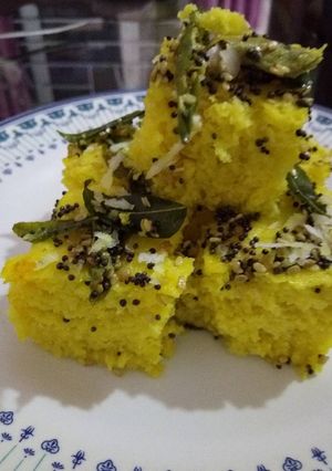 A picture of Dhokla.