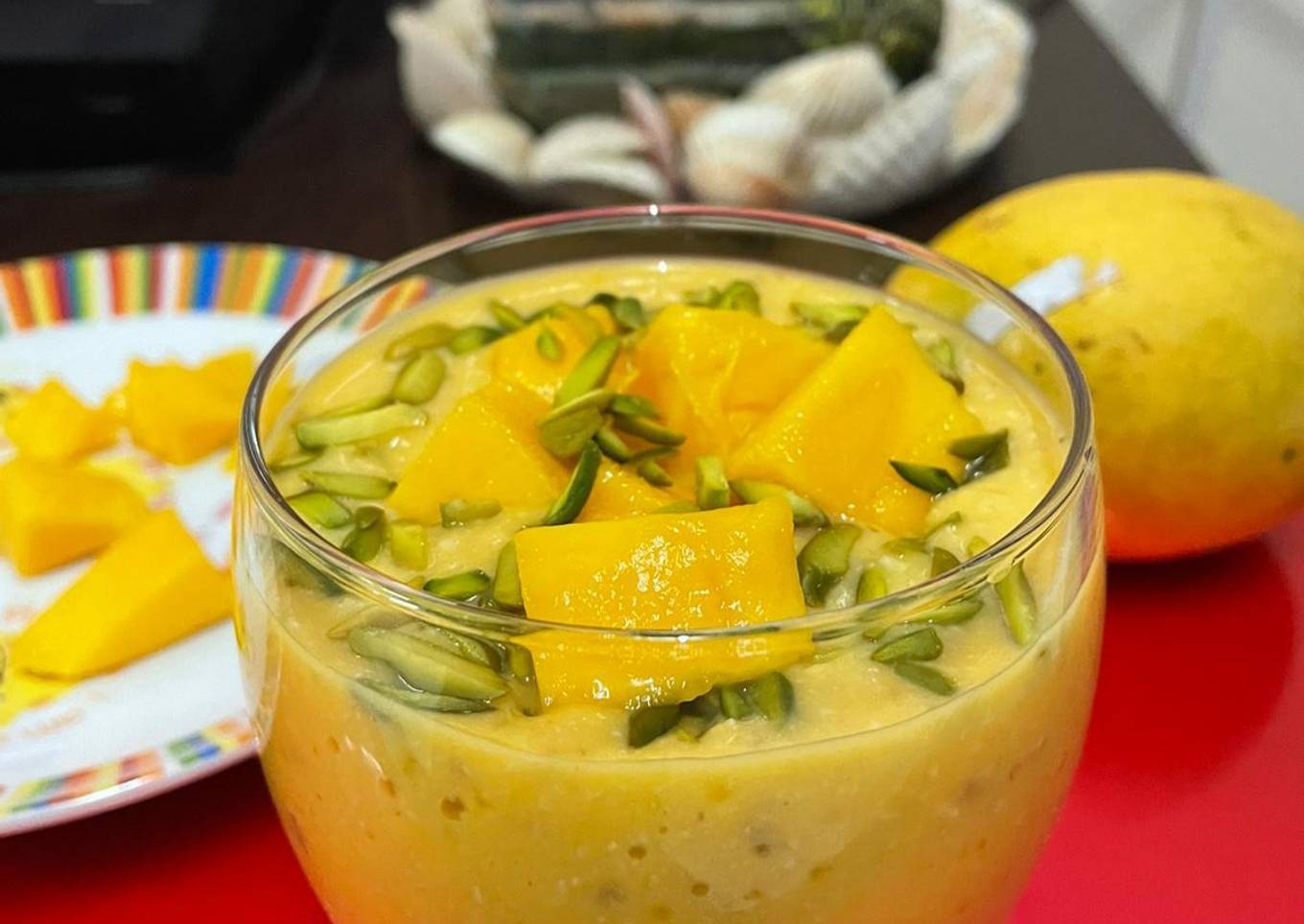 Nutty mango smoothie