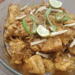 A picture of Chicken tikka karahi.