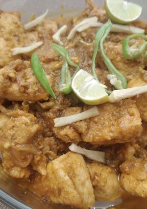 A picture of Chicken tikka karahi.