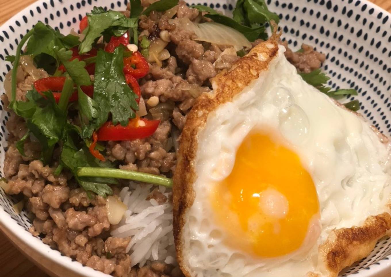 Vietnamese Lemongrass Minced Pork Bowl