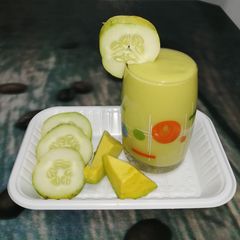 Avocado & cucumber smoothie A picture of Avocado & cucumber smoothie.