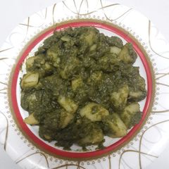 A picture of Dhaniya ke aalu.