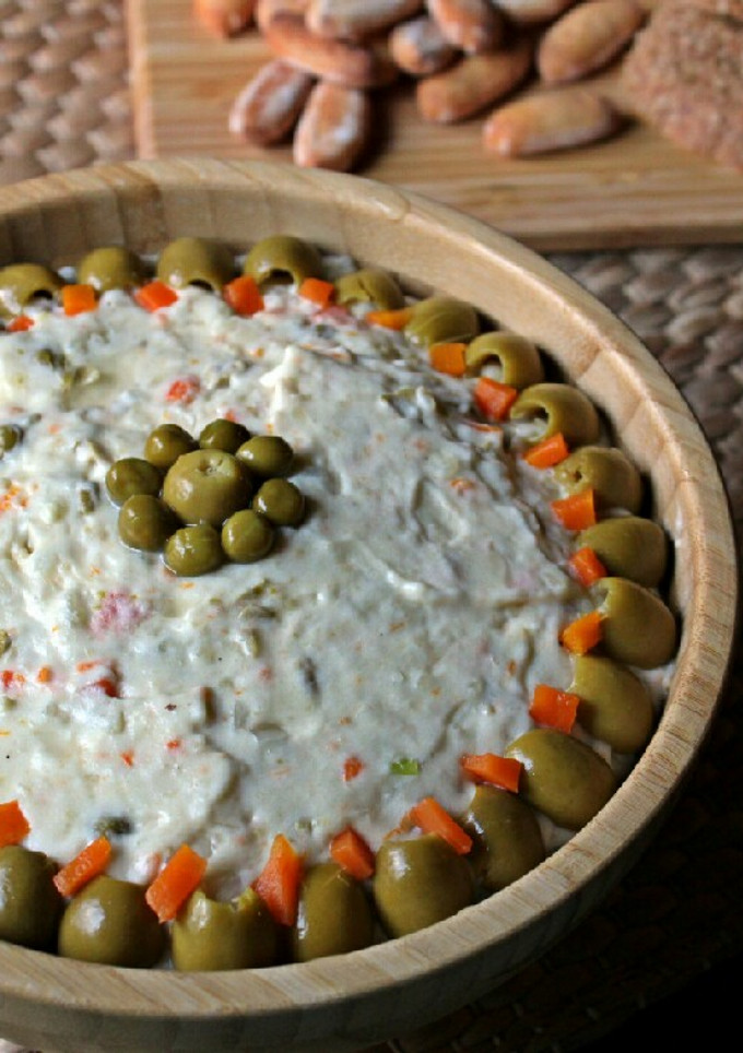 Una foto de Ensaladilla rusa vegana