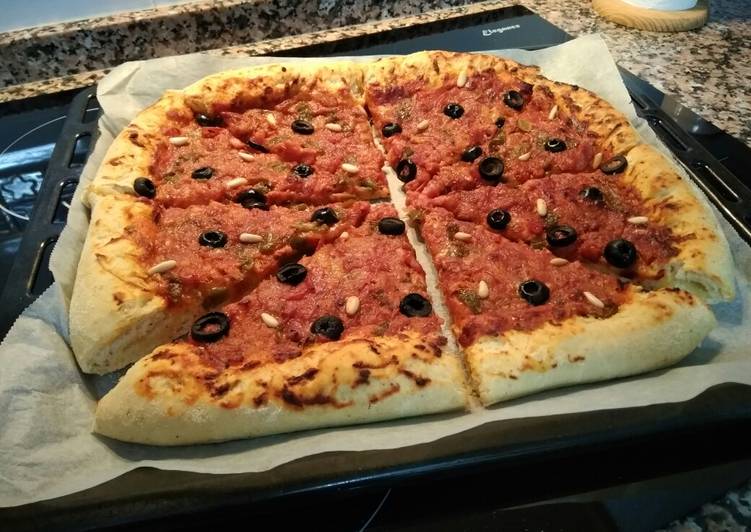 Pizza casera de Atún y Beicon