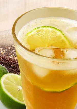 A picture of Homemade Lemon Winter Melon Tea.