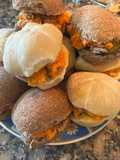 Sándwich de zanahoria rallada y lomitos de atún al natural