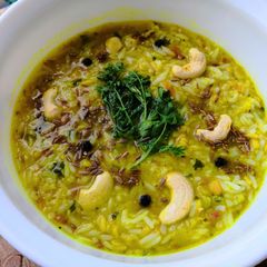 A picture of Dhal Kichadi.