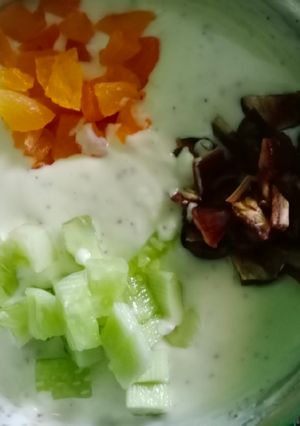 ফ্রুট রায়তা (Fruit raita recipe in Bengali) রেসিপির প্রধান ছবি
