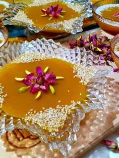عکسی از دستور کاچی یا قویماق سنتی آذربایجان