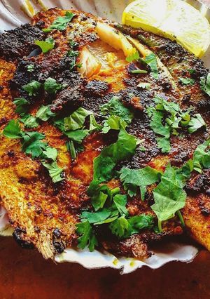 পমফ্রেট মাছ তাওয়া ফ্রাই (Pomfret Tawa Fry Recipe In Bengali) রেসিপির প্রধান ছবি