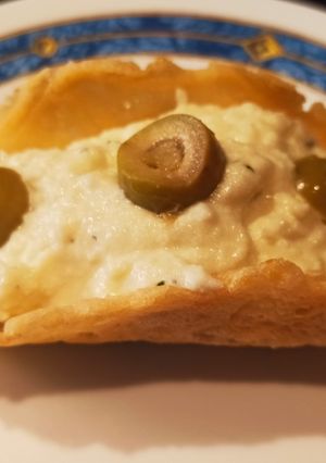 Foto principal de Brandada de bacalao con pimiento caramelizado en teja Thermomix