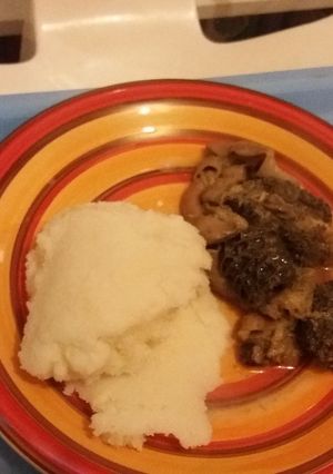 A picture of Nqweme (tripe).