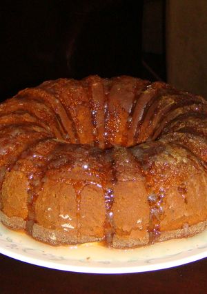 A picture of Lemon Pecan Bundt.