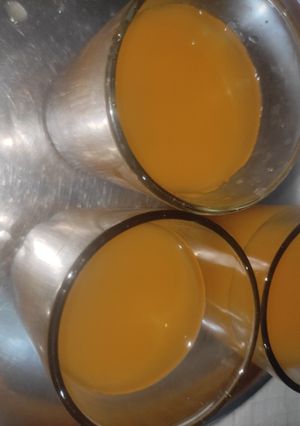 ऑरेंज जूस(orange juice recipe in Hindi) रेसिपी मुख्य फोटो