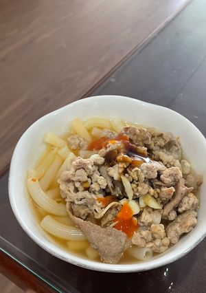 Hình của món Nui với thịt bò xào.