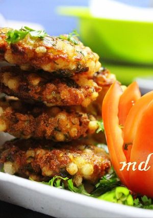 A picture of Sabudana vada.