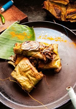 রুই মাছের পাতুরি (rui maacher paturi recipe in bengali) রেসিপির প্রধান ছবি