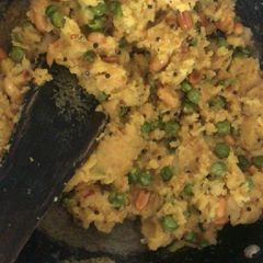 A picture of Rava peas upma.