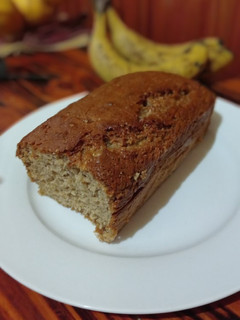 Una foto de Budín de banana y canela 🍌🍌