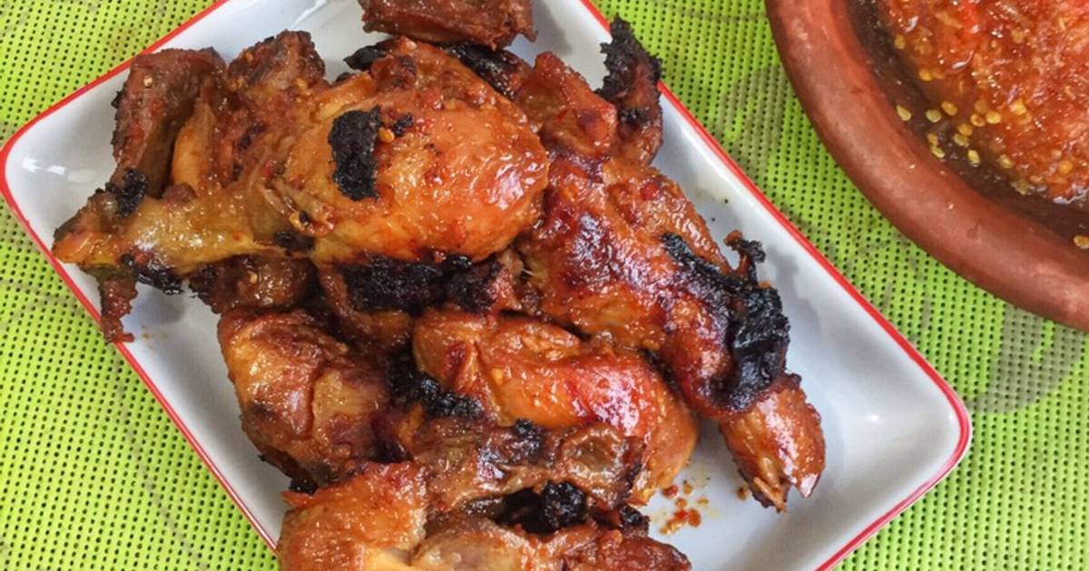 Resep Ayam Bakar Merah Tulang Lunak oleh Lse Lusia Cookpad