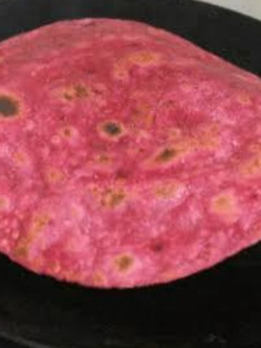 A picture of Beetroot chapati.