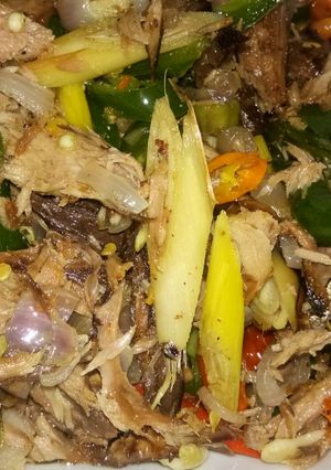 Foto resep Cue keranjang sawir pedas