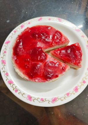 A picture of Strawberry Cheese cake.