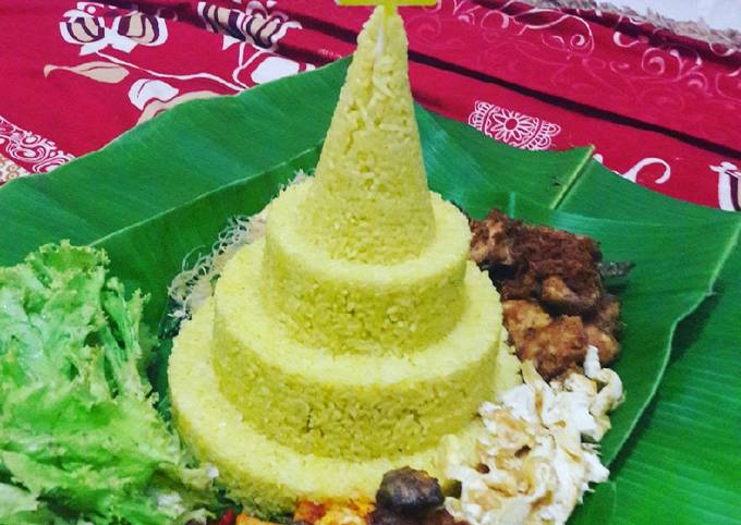 Yuk intip, Bagaimana cara bikin Nasi tumpeng ultah sederhana  enak