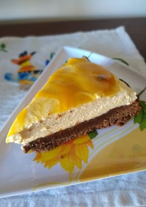Una foto de Cheese-brownie de maracuyá sin gluten