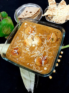 काॅर्न पोटैटो कोफ्ता करी (Corn Potato Kofta Curry recipe in hindi) रेसिपी मुख्य फोटो