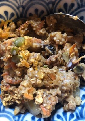 A picture of Baked oatmeal: carrot and pear - vegan.