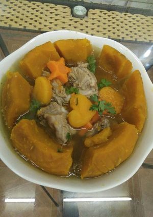 Hình của món Canh xương bí.