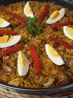 Una foto de Arroz con bacalao