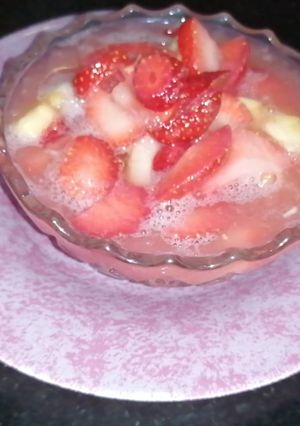 صورة لوصفة كوكتيل فراولة بالموز🍓🍌