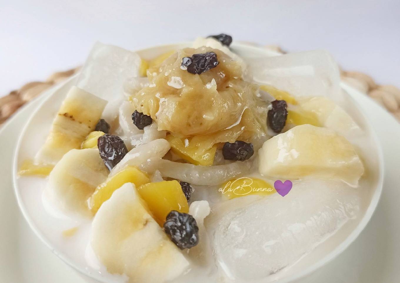 455. Es Mie Pisang Kuah Susu