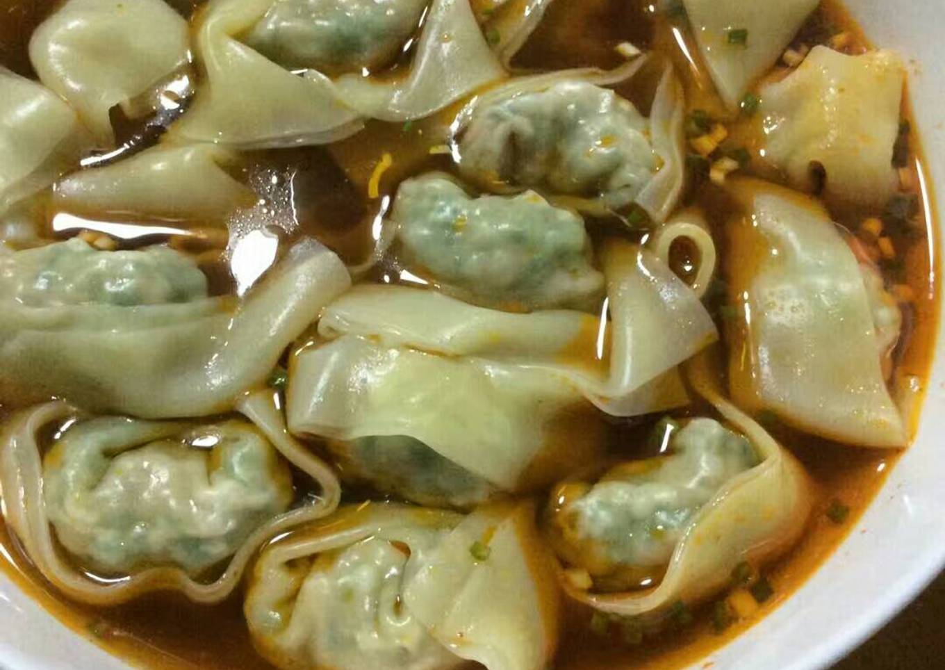 Home-made wonton soup