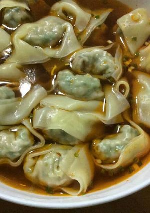 A picture of Home-made wonton soup.