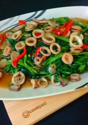 Foto resep Tumis cumi kangkung khas jambi