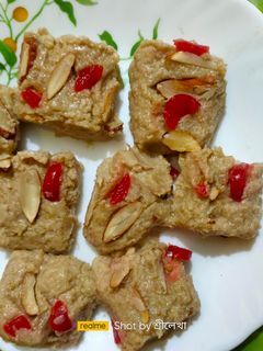 পোস্ত সন্দেশ (Posto Sondesh Recipe In Bengali) রেসিপির প্রধান ছবি