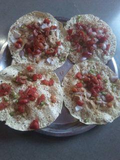 मसाला पापड़(Masala papad recipe in Hindi) रेसिपी मुख्य फोटो