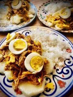 Una foto de Ají de pollo —receta peruana—