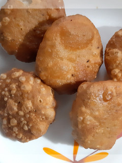 खस्ता कचौड़ी (khasta kachodi recipe in Hindi) रेसिपी मुख्य फोटो
